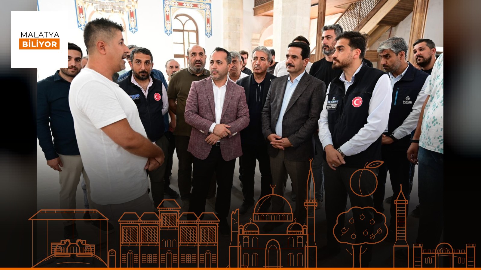 Depremde ağır hasar gören Yeni Cami'nin eylül sonuna kadar ibadete açılması planlanıyor
